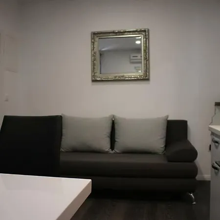 Apartments Holiday Baska Voda Baska Voda