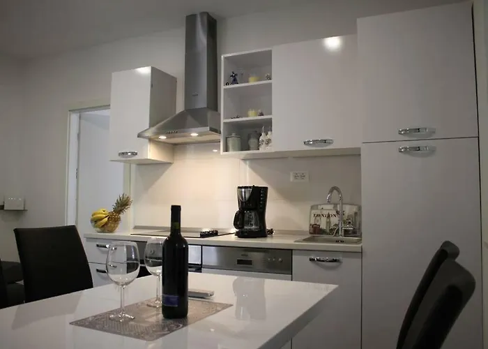 Apartament Apartments Holiday Baska Voda