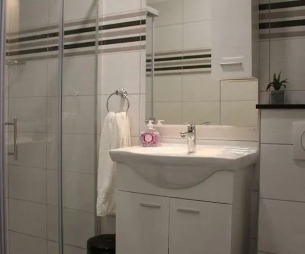 Apartments Holiday Baska Voda * Baška Voda