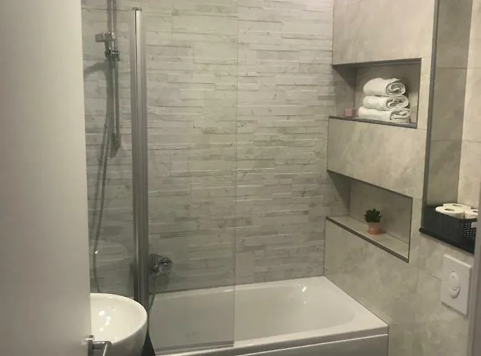 Apartments Holiday Baska Voda Baška Voda