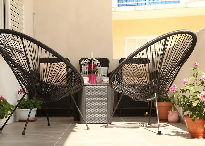 Apartments Holiday Baska Voda * Baška Voda